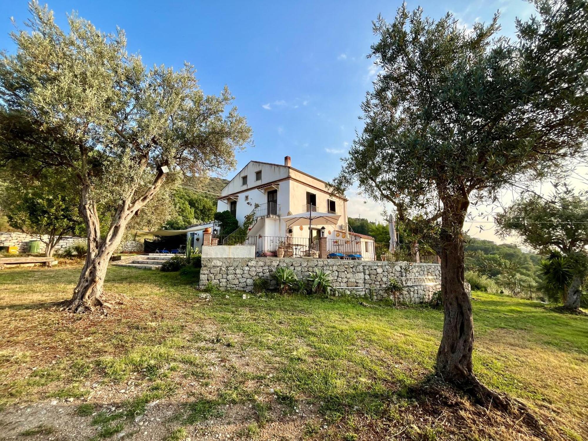 Agriturismo Serre SantʼAgata di Militello Εξωτερικό φωτογραφία